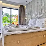Superior Z Prywatna Balia I Ogrodem - Belle View & - By Royal Aparts *