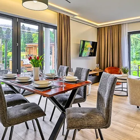 Apartment Superior Z Prywatna Balia I Ogrodem - Belle View & - By Royal Aparts *