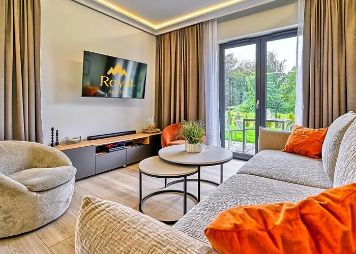 Superior Z Prywatna Balia I Ogrodem - Belle View & - By Royal Aparts *