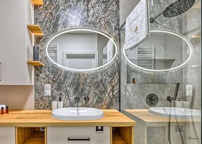 Superior Z Prywatna Balia I Ogrodem - Belle View & - By Royal Aparts Apartment Szklarska Poreba