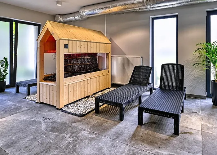 Superior Z Prywatna Balia I Ogrodem - Belle View & - By Royal Aparts Apartment